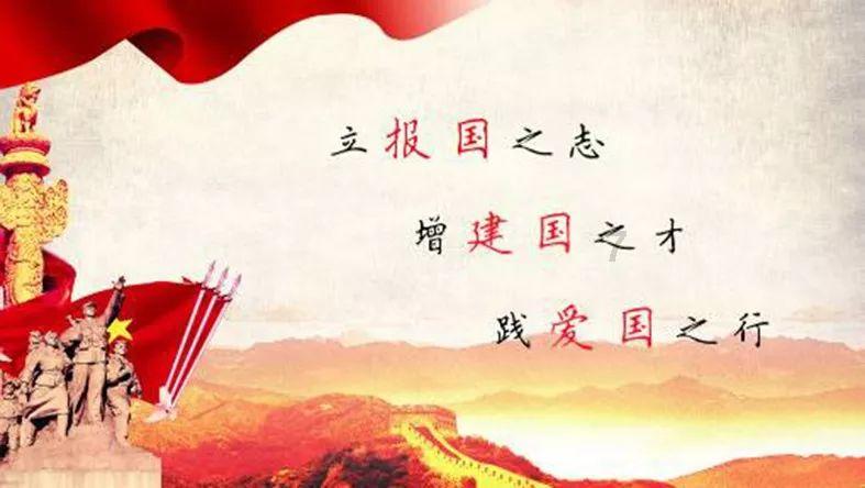 摩娜的时尚装扮