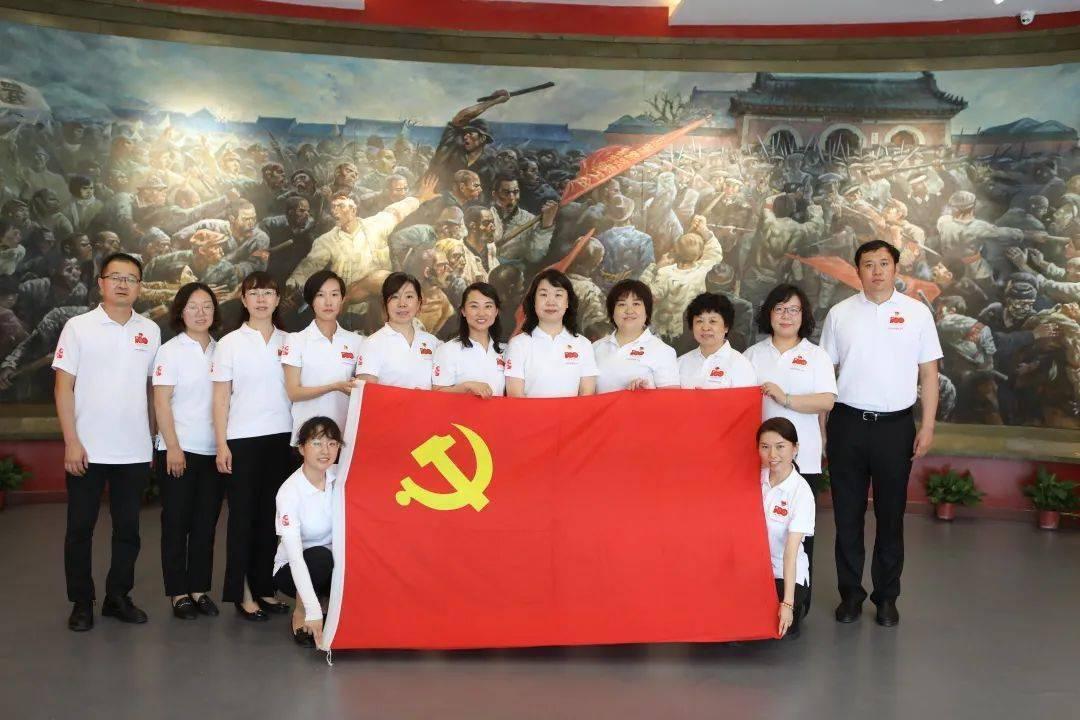 集装箱货运列车拼图